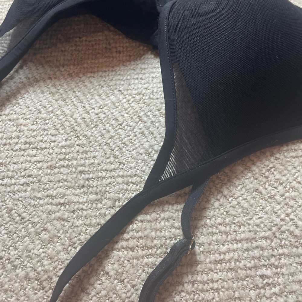 Thirdlove 24/7 Classic Uplift black Plunge Bra with mesh - Picture 8 of 15